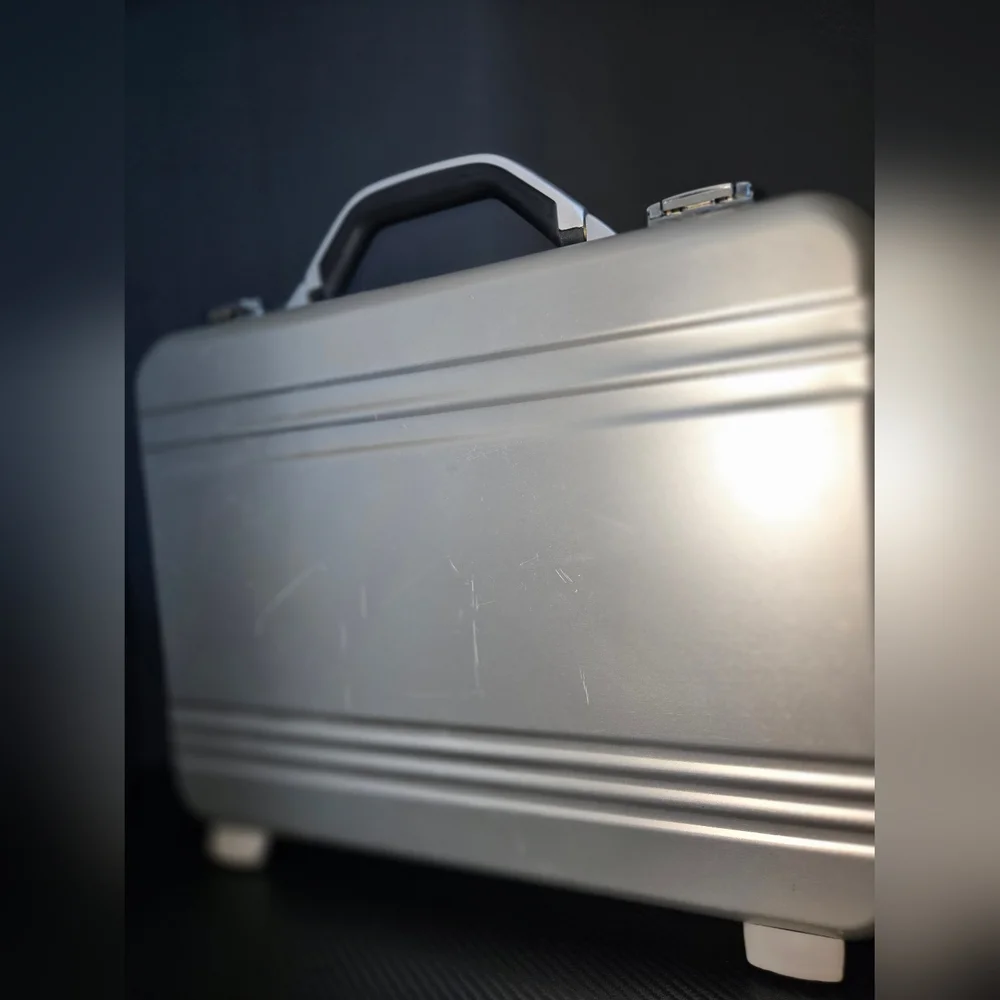 Alienware Alx Aluminum Laptop Case - EXTREMELY RARE - Matias Laptop Armor NEW